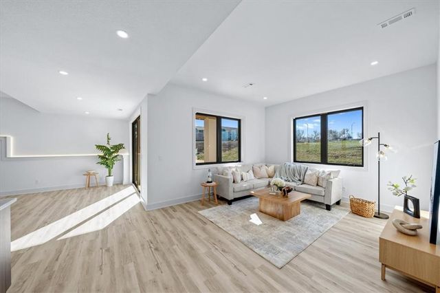 2611 NW 84th Terrace, Kansas City, MO 64154