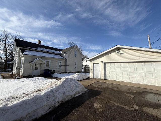 618 E BRIDGE STREET, Wausau, WI 54403