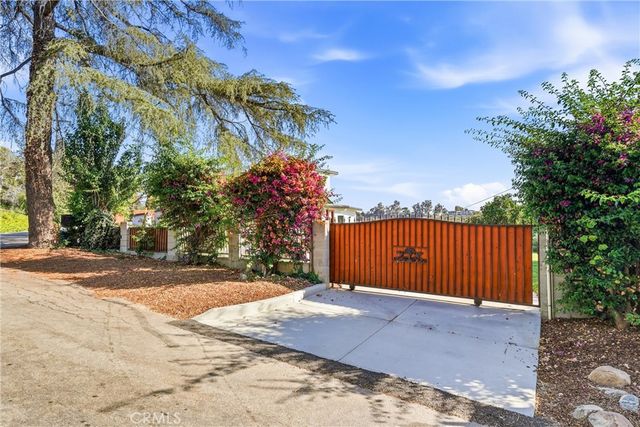 572 Church Hill, La Habra Heights, CA 90631