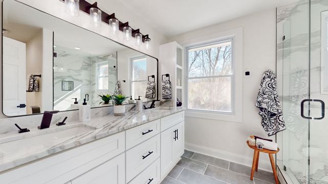 207 Overcrest Ct, Nashville, TN 37211