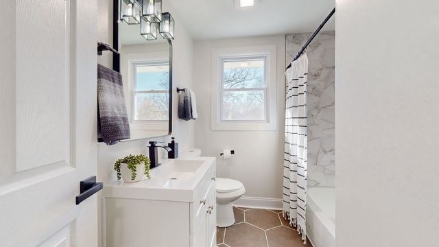 207 Overcrest Ct, Nashville, TN 37211