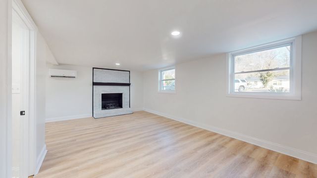 207 Overcrest Ct, Nashville, TN 37211