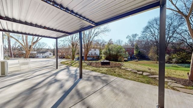 207 Overcrest Ct, Nashville, TN 37211