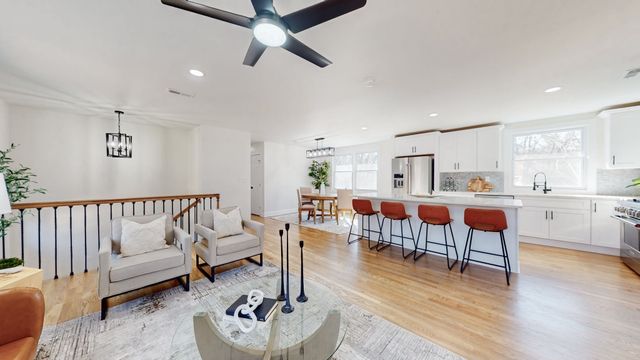 207 Overcrest Ct, Nashville, TN 37211