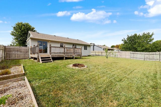 1914 Summerwood St, Goddard, KS 67052