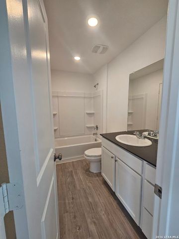 731 PAUL CYN, San Antonio, TX 78253