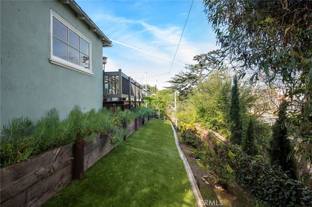 5231 Glasgow Way, Westchester, CA 90045