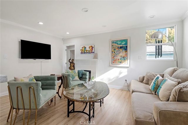 5231 Glasgow Way, Westchester, CA 90045