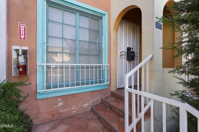 3000 Kenwood Avenue, Los Angeles, CA 90007