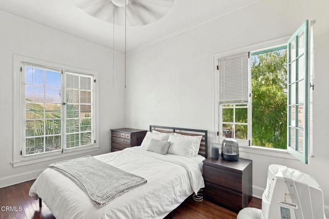 3000 Kenwood Avenue, Los Angeles, CA 90007