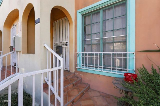 3000 Kenwood Avenue, Los Angeles, CA 90007