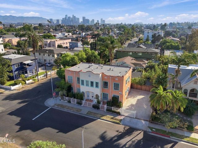 3000 Kenwood Avenue, Los Angeles, CA 90007