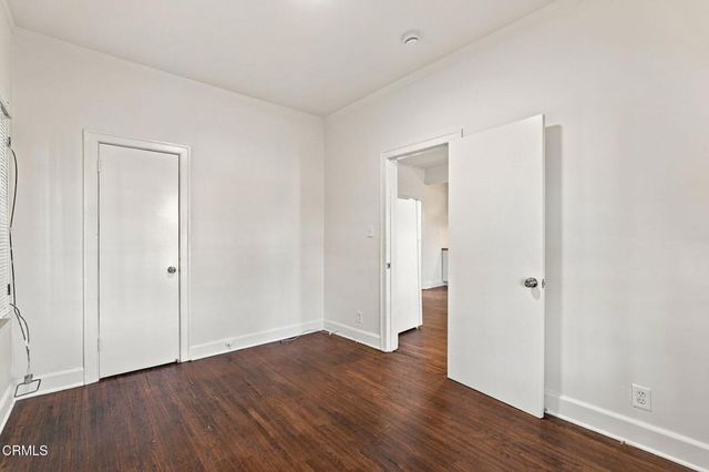 3000 Kenwood Avenue, Los Angeles, CA 90007