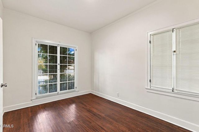 3000 Kenwood Avenue, Los Angeles, CA 90007