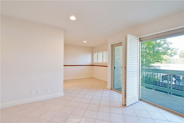 4644 Park Granada 167, Calabasas, CA 91302
