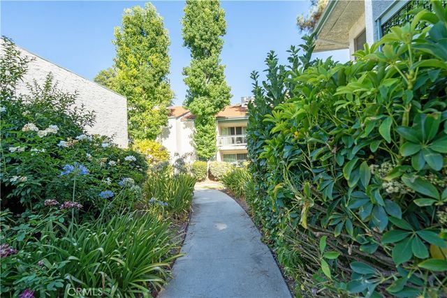 4644 Park Granada 167, Calabasas, CA 91302