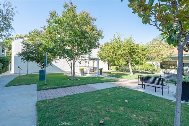 4644 Park Granada 167, Calabasas, CA 91302