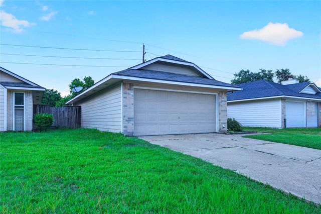3922 Pintan Lane, Houston, TX 77014