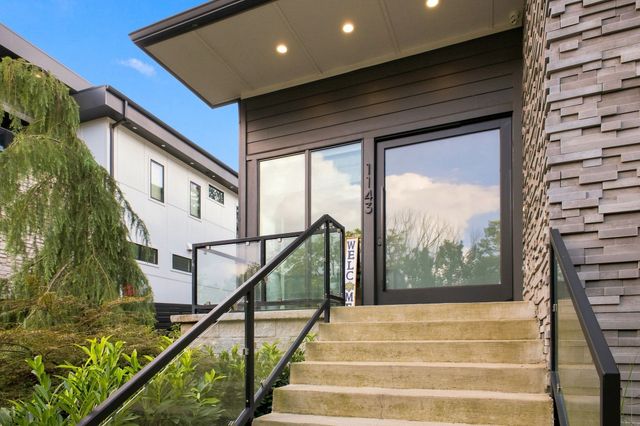 1143 Glendale Ln, Nashville, TN 37204