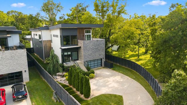 1143 Glendale Ln, Nashville, TN 37204