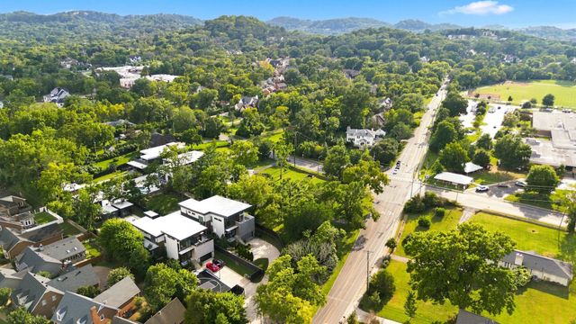 1143 Glendale Ln, Nashville, TN 37204