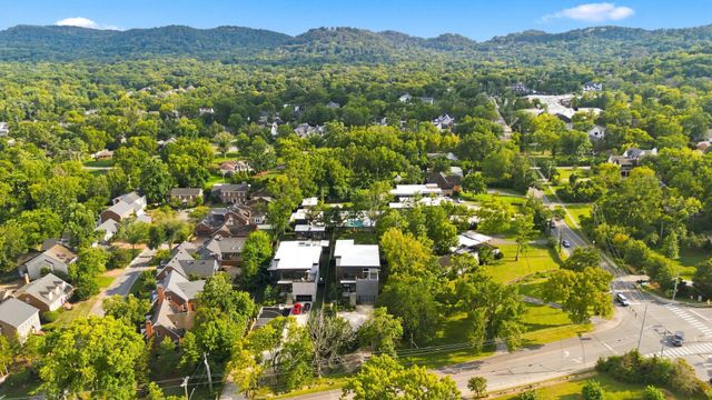 1143 Glendale Ln, Nashville, TN 37204