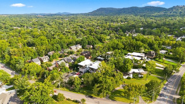 1143 Glendale Ln, Nashville, TN 37204