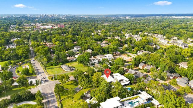 1143 Glendale Ln, Nashville, TN 37204