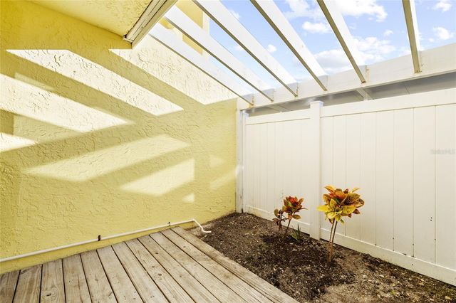 1 WINDRUSH BOULEVARD 21, Indian Rocks Beach, FL 33785