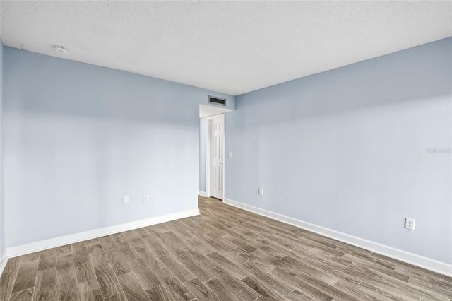 1 WINDRUSH BOULEVARD 21, Indian Rocks Beach, FL 33785