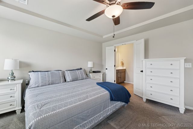 9016 E 132nd Street S, Bixby, OK 74008