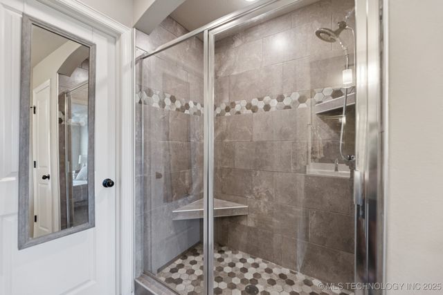 9016 E 132nd Street S, Bixby, OK 74008