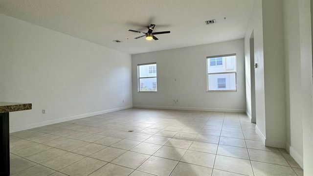 1759 NW 124th Way 1759, Pembroke Pines, FL 33028