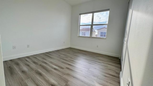 1759 NW 124th Way 1759, Pembroke Pines, FL 33028