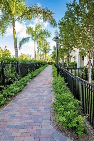 1759 NW 124th Way 1759, Pembroke Pines, FL 33028