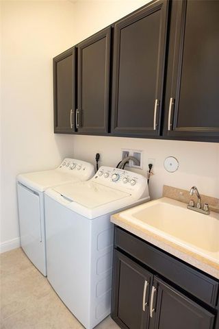 1759 NW 124th Way 1759, Pembroke Pines, FL 33028