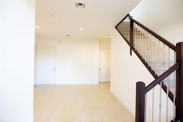 1759 NW 124th Way 1759, Pembroke Pines, FL 33028