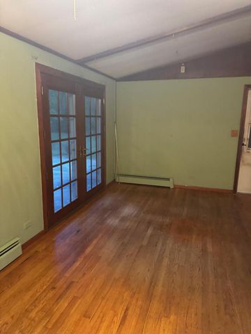 16422 82nd STREET, Bristol, WI 53104