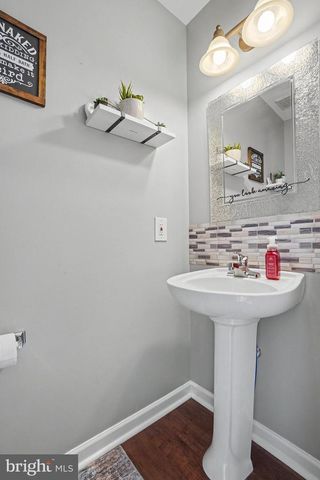 150 OLDE HICKORY RD, Mount Wolf, PA 17347