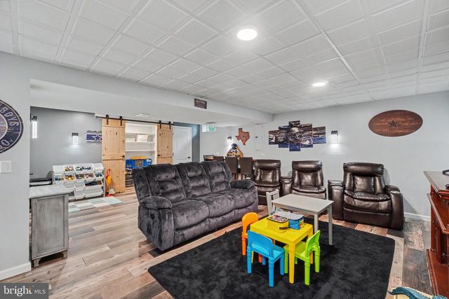150 OLDE HICKORY RD, Mount Wolf, PA 17347