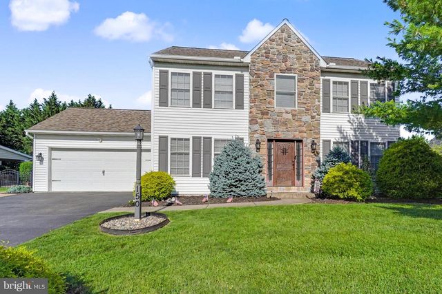 150 OLDE HICKORY RD, Mount Wolf, PA 17347