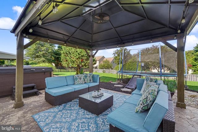 150 OLDE HICKORY RD, Mount Wolf, PA 17347