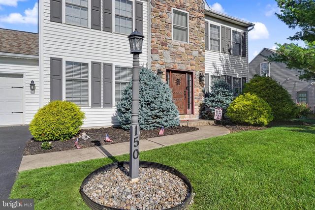 150 OLDE HICKORY RD, Mount Wolf, PA 17347