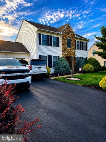 150 OLDE HICKORY RD, Mount Wolf, PA 17347