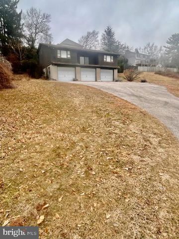 109 HAYWARD HTS, Glen Rock, PA 17327