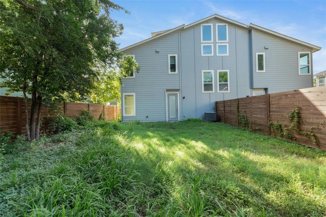 1114 Walton LN B, Austin, TX 78721