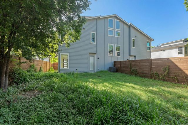 1114 Walton LN B, Austin, TX 78721