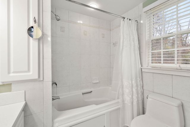 41 Berkeley Rd, Framingham, MA 01701