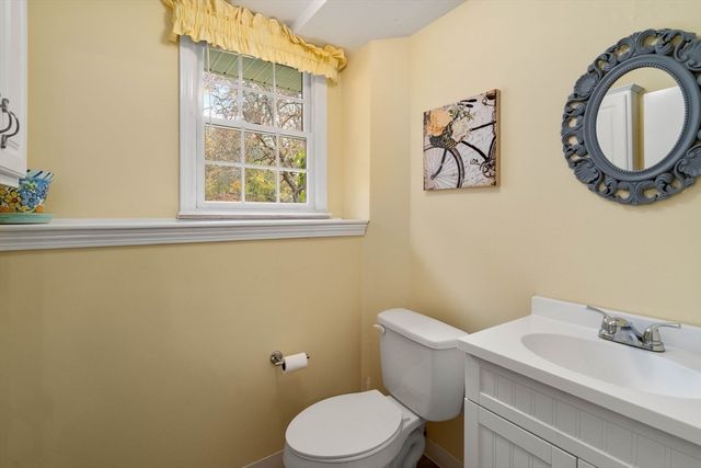 41 Berkeley Rd, Framingham, MA 01701