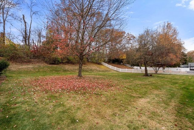 41 Berkeley Rd, Framingham, MA 01701
